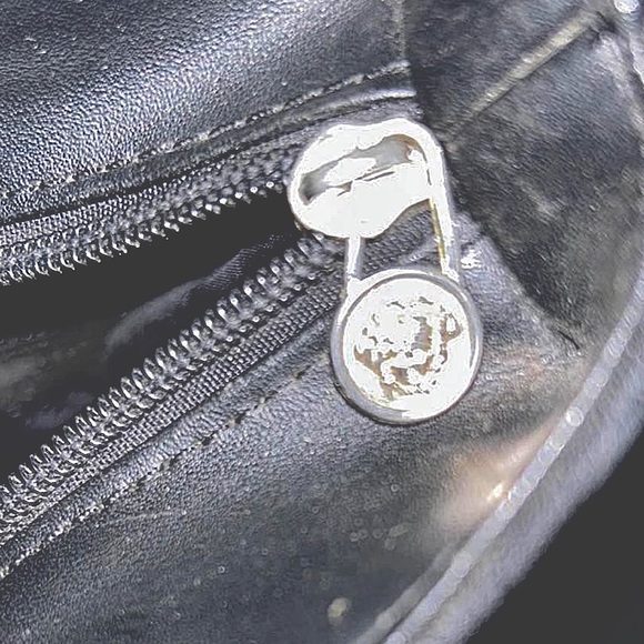 Vintage (1990s) Gianni Versace Medusa Head Cloth Hand Bag - Picture 8 of 9
